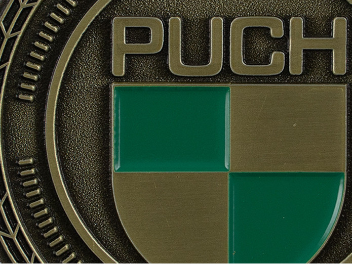Badge / Emblem Puch logo Gold mit Emaillen 47mm RealMetal